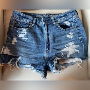 Distressed jean shortS